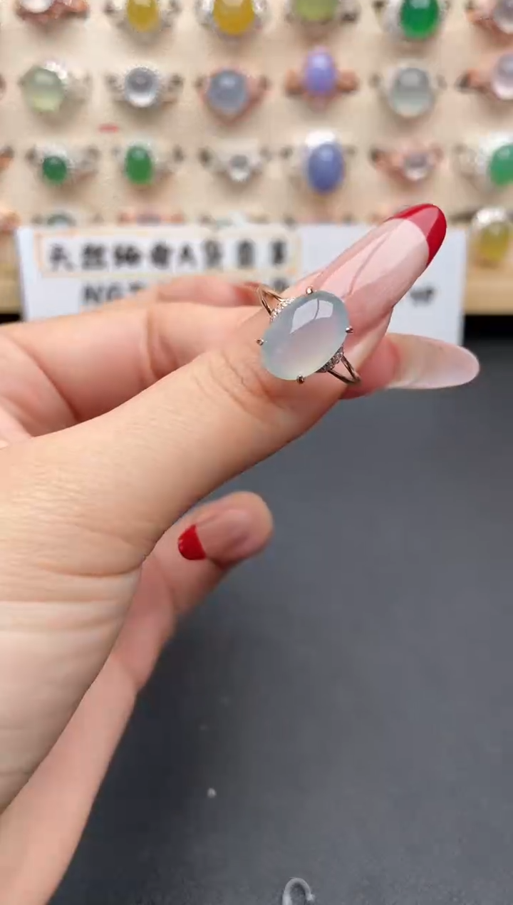 【闪购商品】翡翠戒指银S925镶嵌一物一证一礼盒