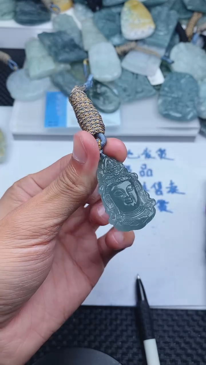 翡翠未镶嵌颈饰11111111