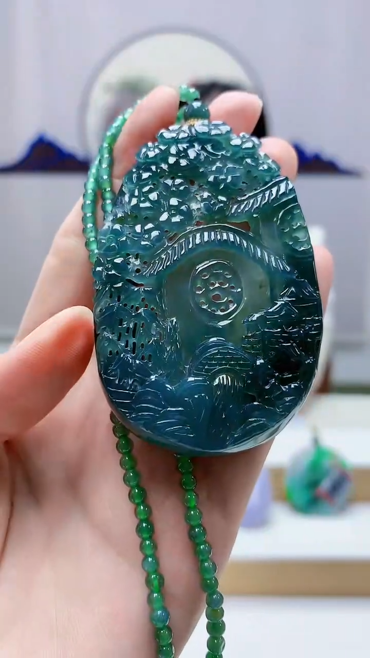 未镶嵌定制翡翠4852zm-毛货赠珠链挂件45