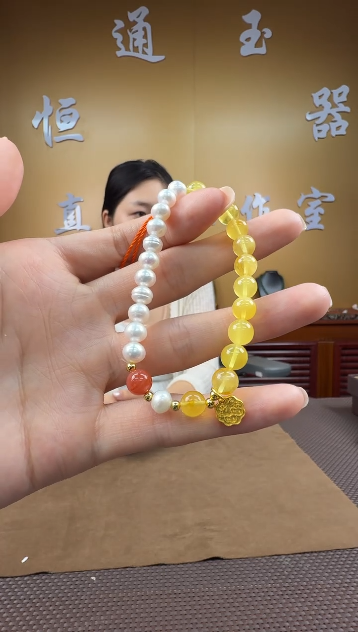 琥珀颈饰未镶嵌手串