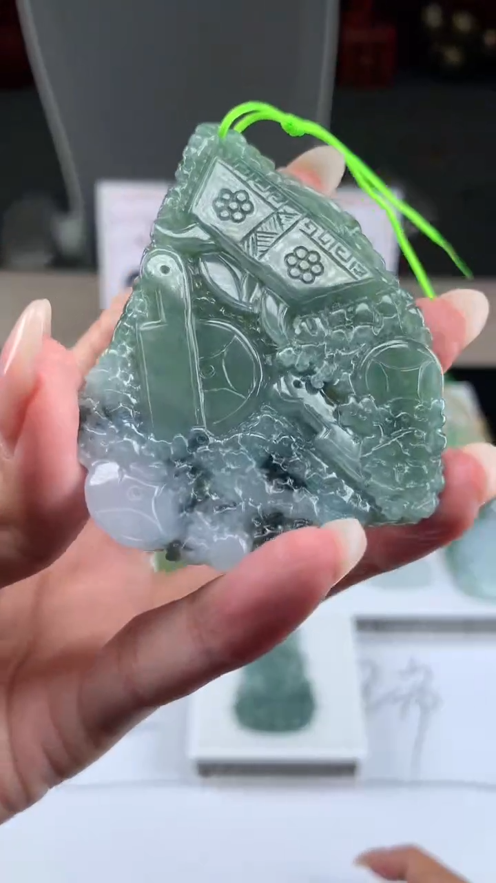 【闪购商品】定制翡翠未镶嵌不退不换CMH1件-A