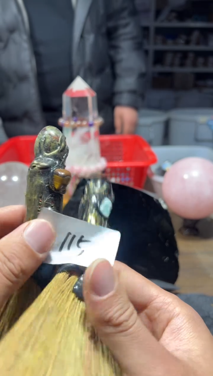 未镶嵌珠宝半成品水晶115