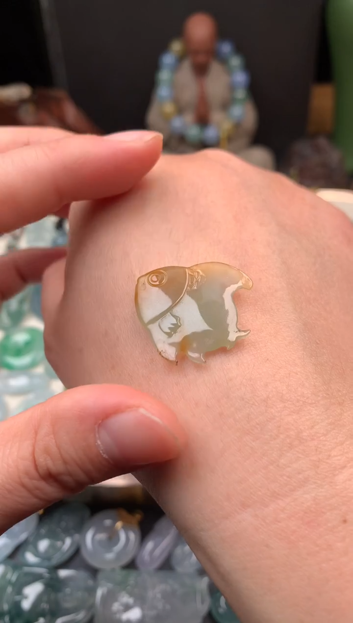 吊坠(不含链)未镶嵌翡翠鱼