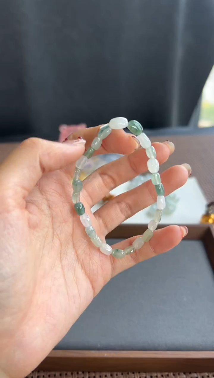 未镶嵌手串翡翠607买断