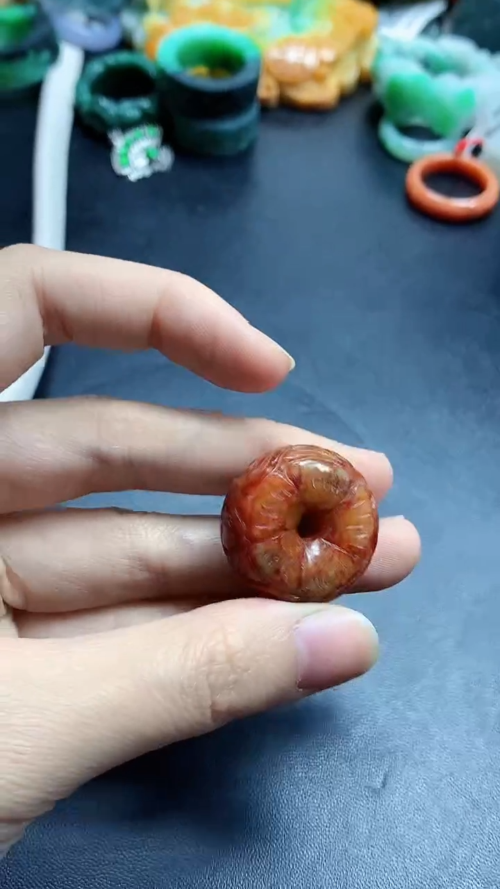 颈饰未镶嵌翡翠天然缅甸a货翡翠