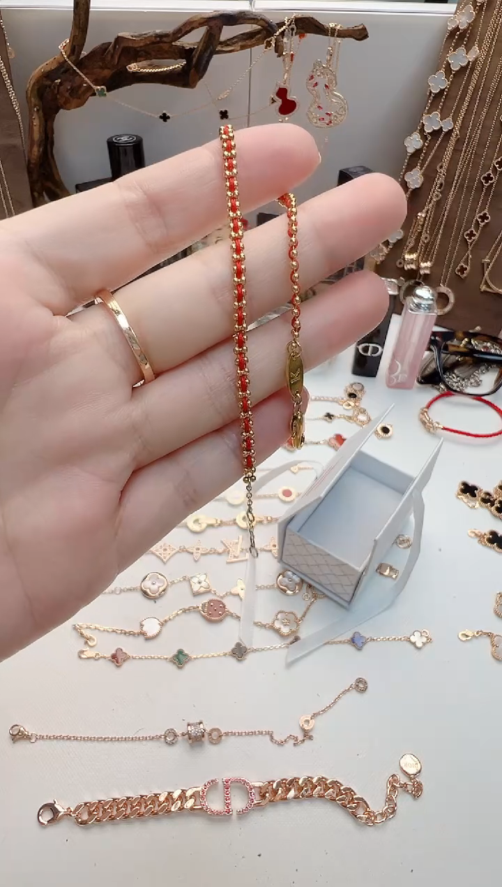 瓷片彧贤聚宝阁二号铺