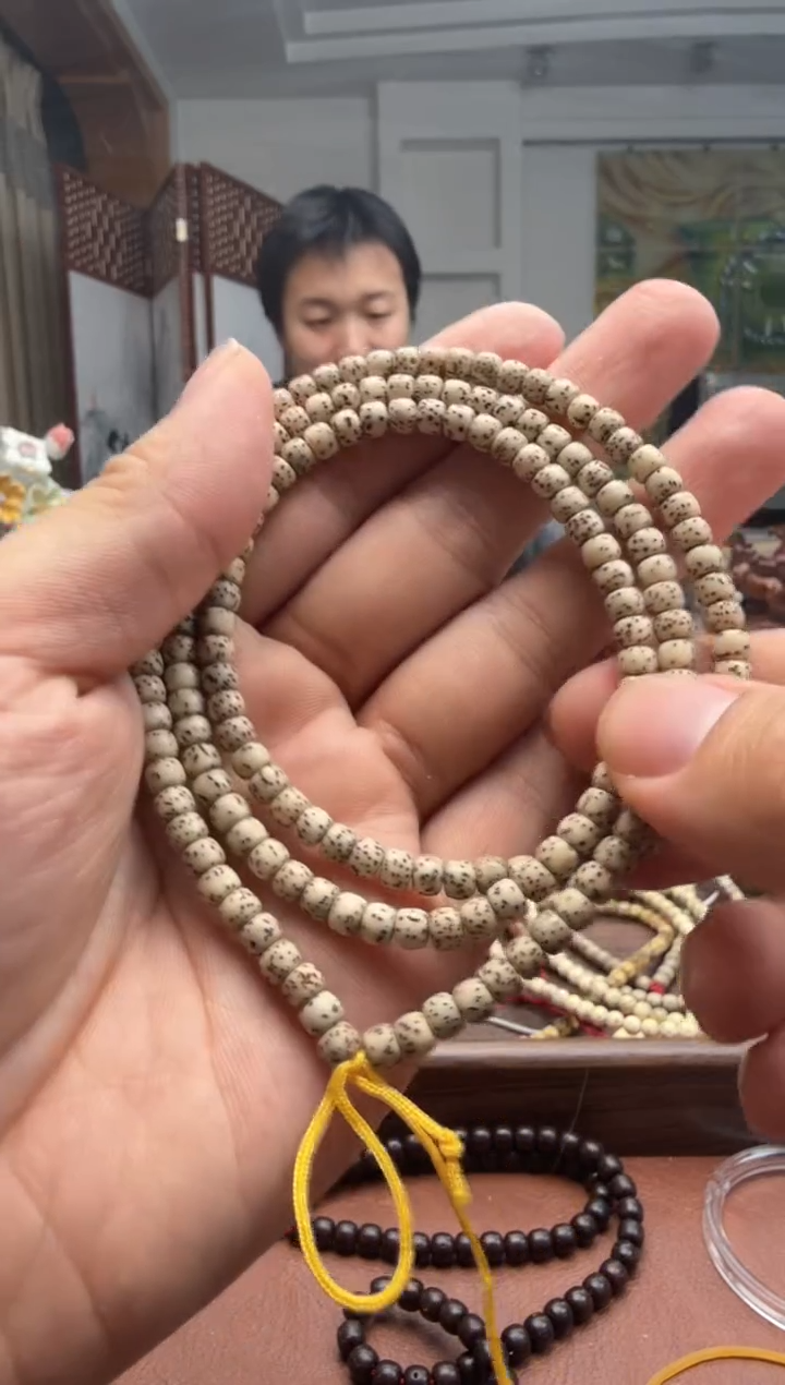 吊坠星月菩提石玉5*4长串福利