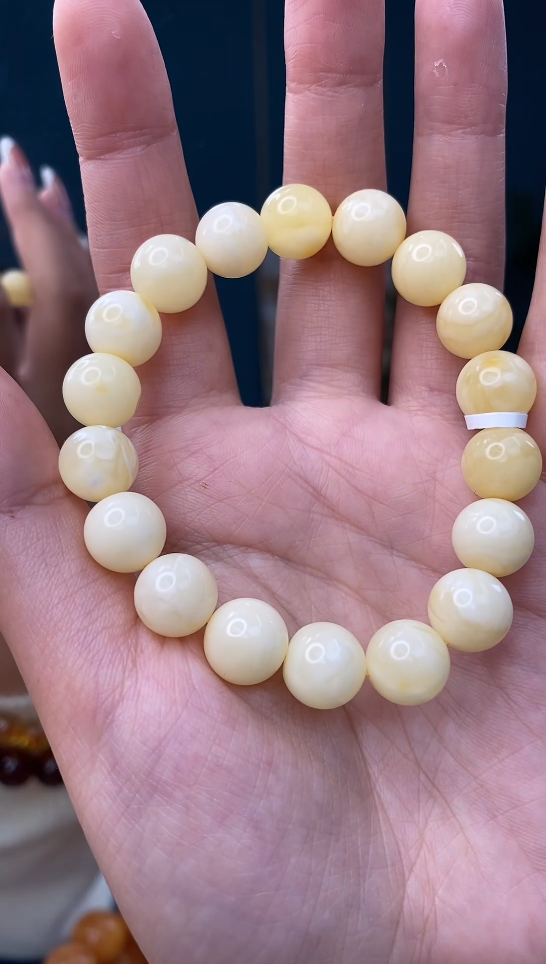 裸石琥珀未镶嵌12/28多样性发其一3微瑕