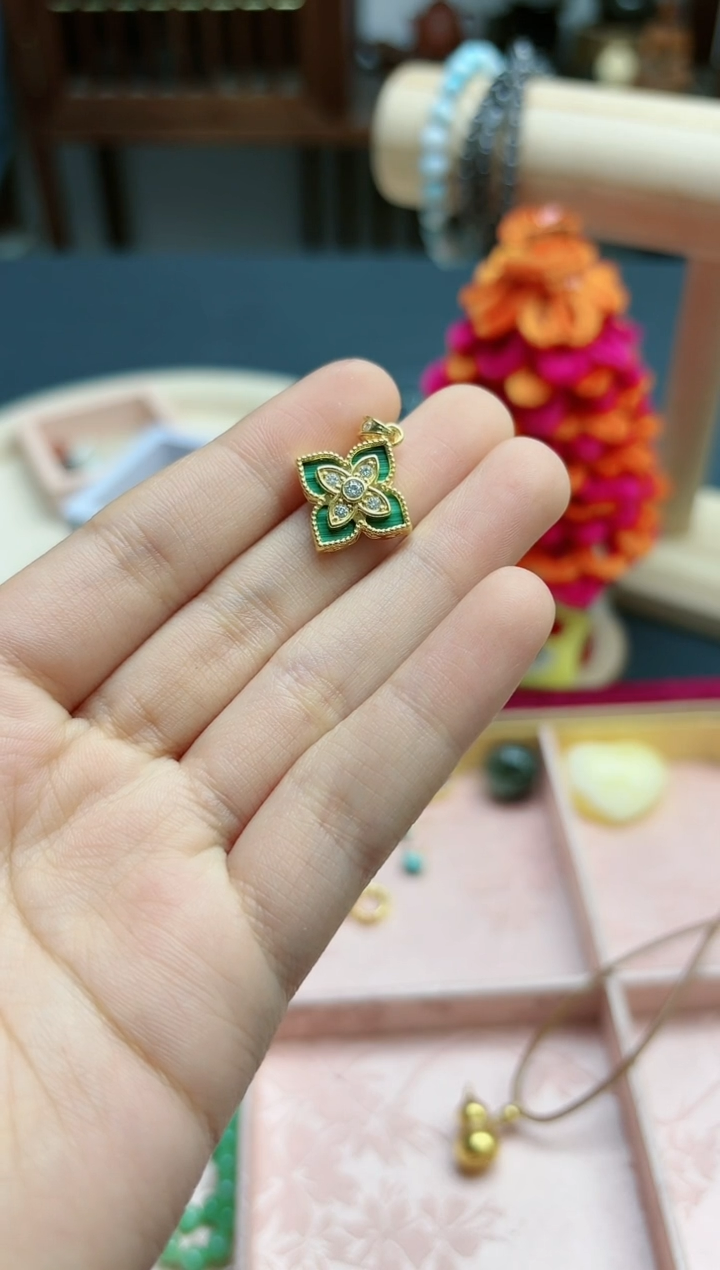 【闪购商品】孔雀石吊坠18K金镶嵌18k金孔雀石吊坠*1 MY赠链