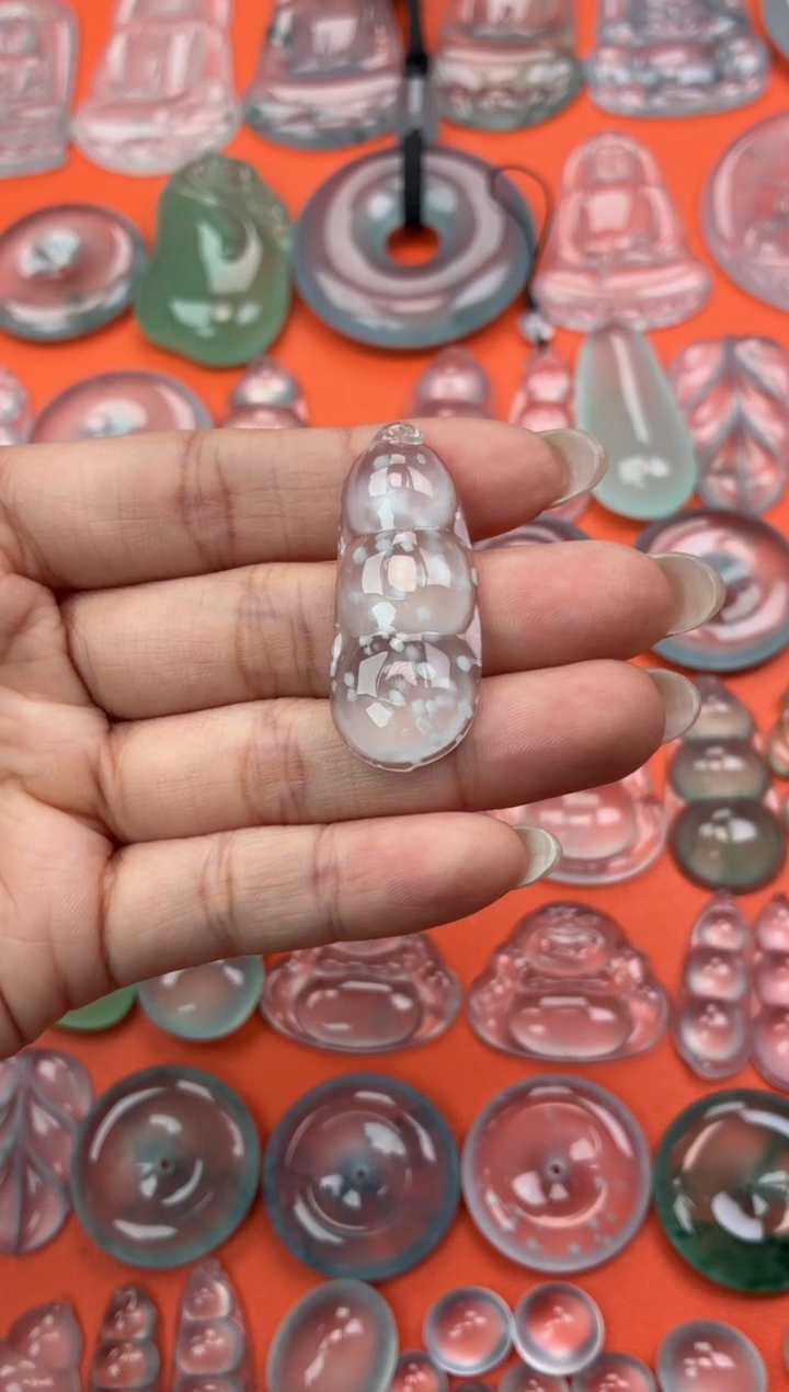 吊坠(不含链)未镶嵌翡翠65 豆子 40 16.4 5.4