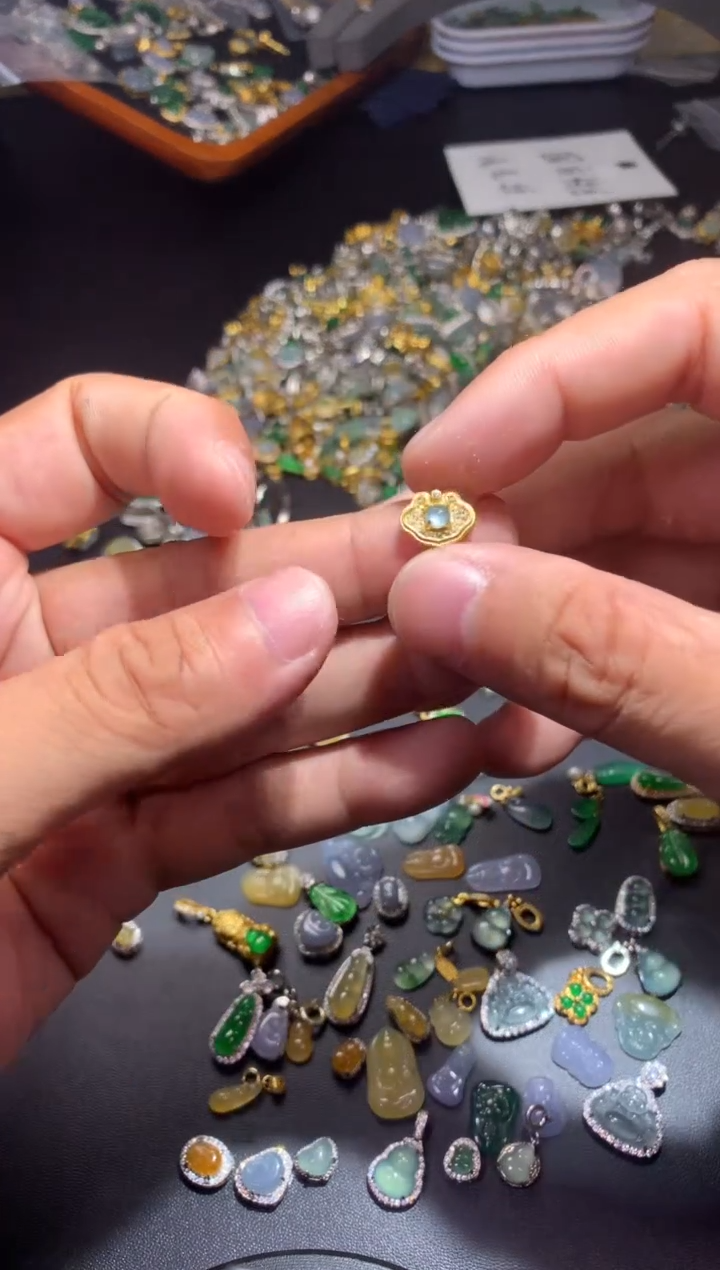 吊坠(不含链)银S925镶嵌翡翠1