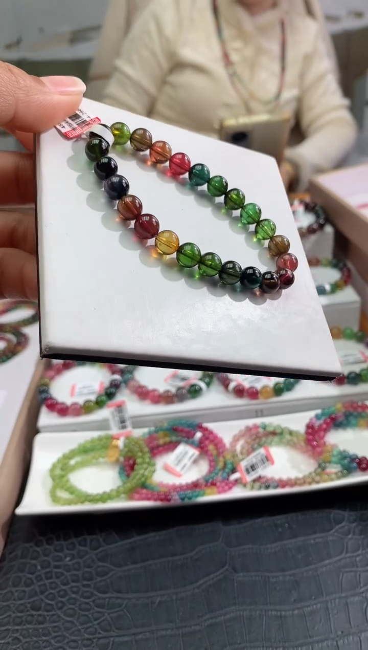 【闪购商品】碧玺手串未镶嵌多样性发一条