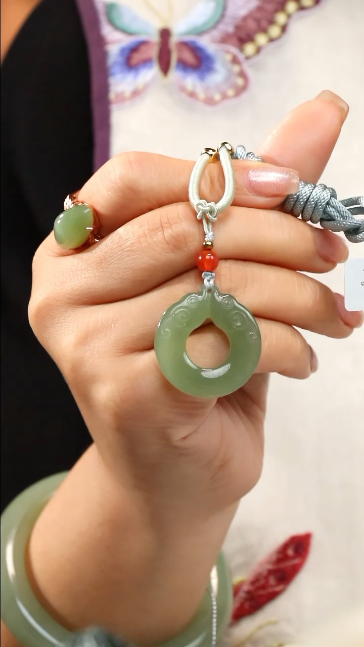 【闪购商品】和田玉吊坠(不含链)未镶嵌双鱼平安扣吊坠