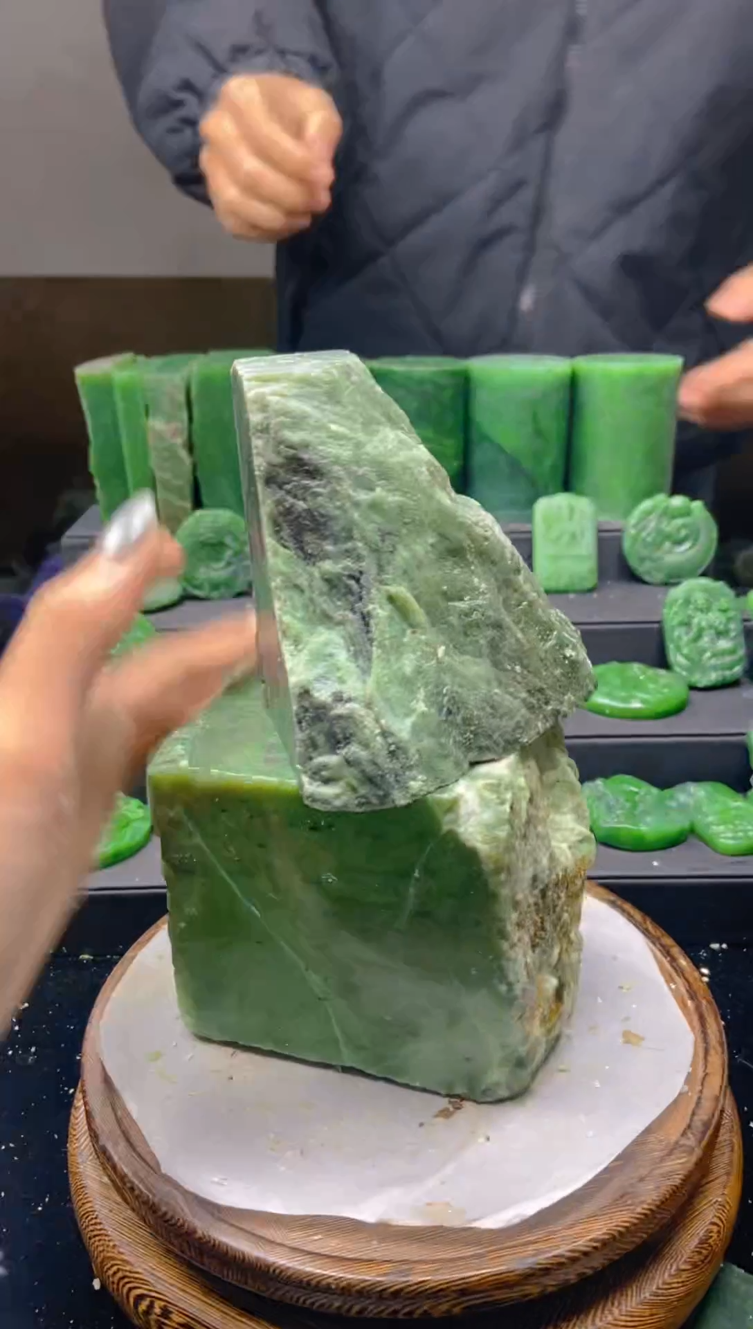 未镶嵌和田玉珠宝半成品1