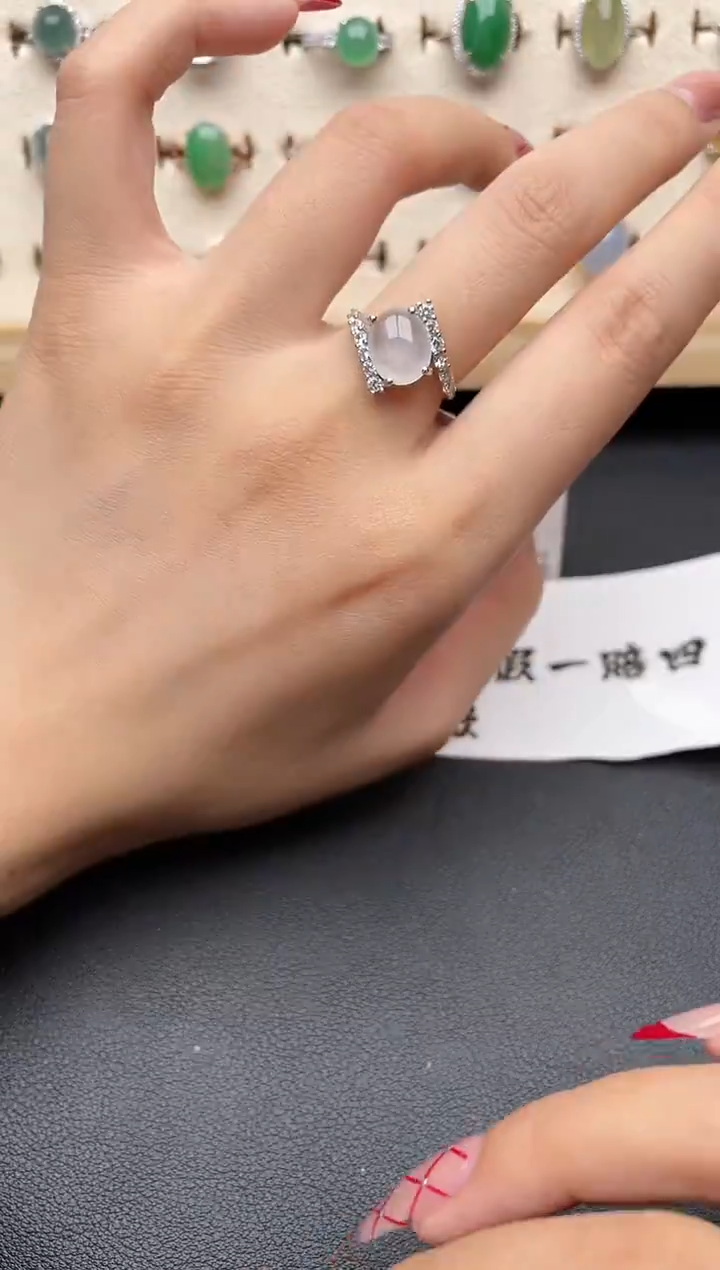 【闪购商品】翡翠戒指银S925镶嵌一物一证一礼盒