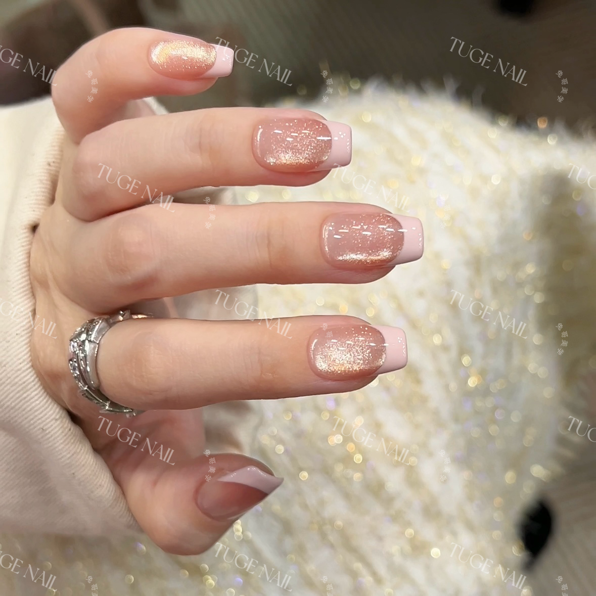 TugeNail“桃桃芝士2.0"五花肉细闪追光美甲纯欲风穿戴美甲TGT213