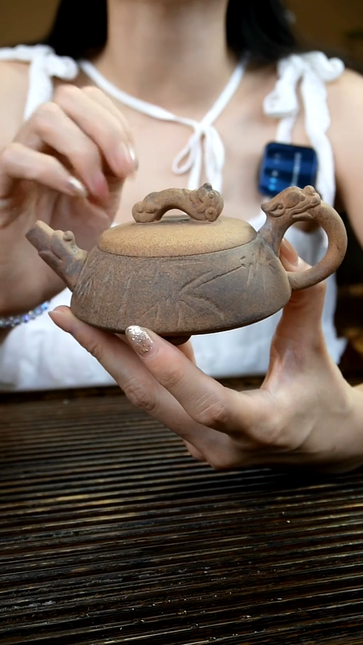 静悟斋老岩泥 黄泥段  龙尊石瓢壶