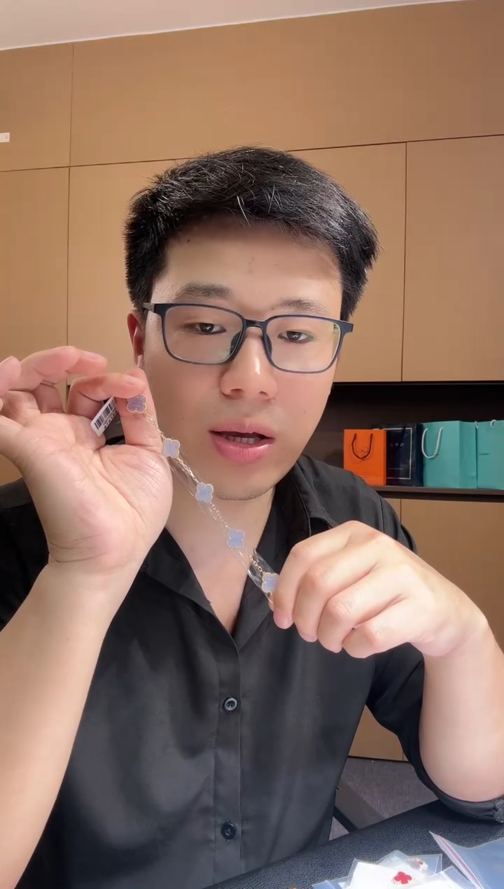 【闪购商品】玛瑙/玉髓手链18K金镶嵌紫色k黄，五花手链GHJ