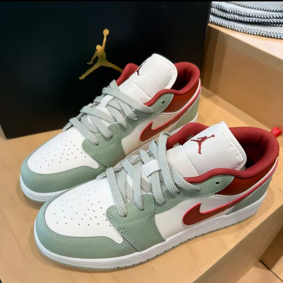 NIKE/耐克官方正品AJ1 GS白绿红复古低帮运动休闲鞋553560-133  
