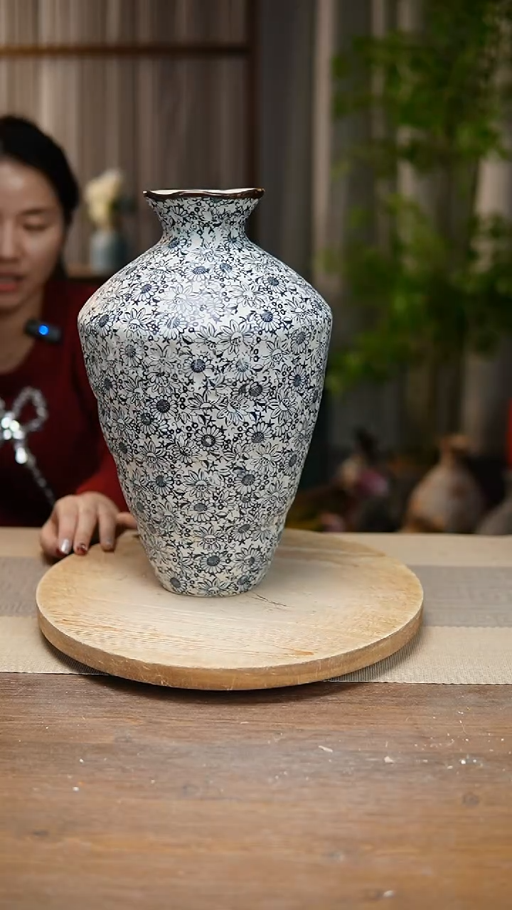 【闪购商品】陶瓷  花器青花瓷向日葵高脚