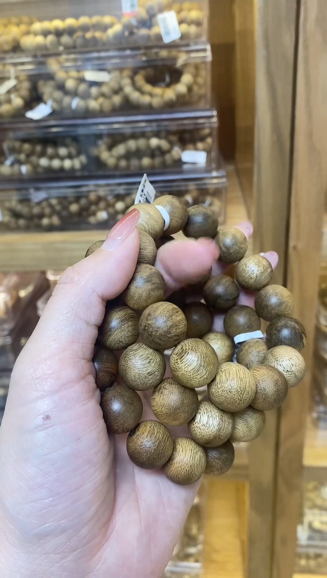 【闪购商品】沉香手串菩萨棋圆珠单圈1.7多样性发其一