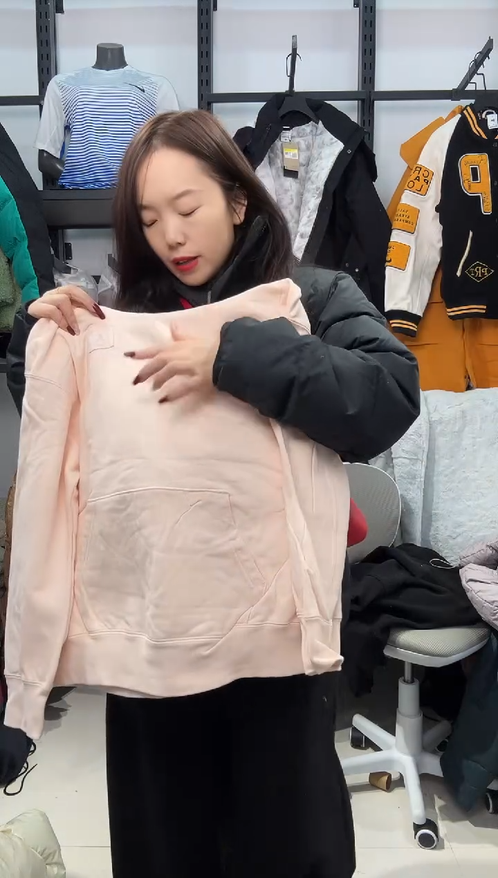 2255闪购编码 Nike/Jordan运动卫衣裤以直播间过款为准 尺码·L