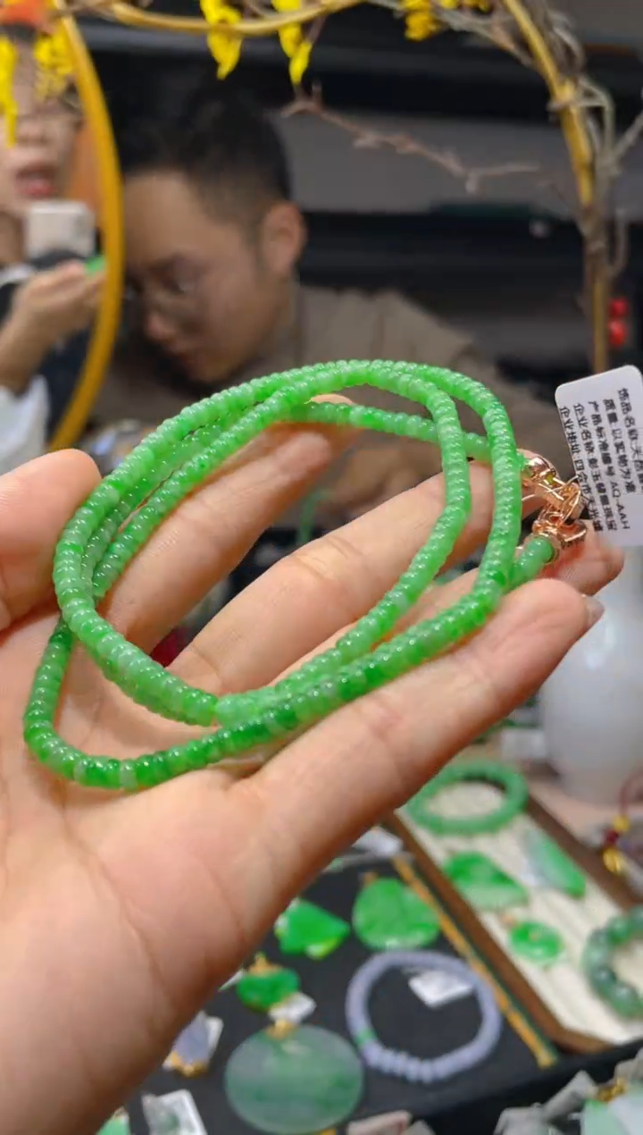 【闪购商品】翡翠颈饰未镶嵌假一赔三