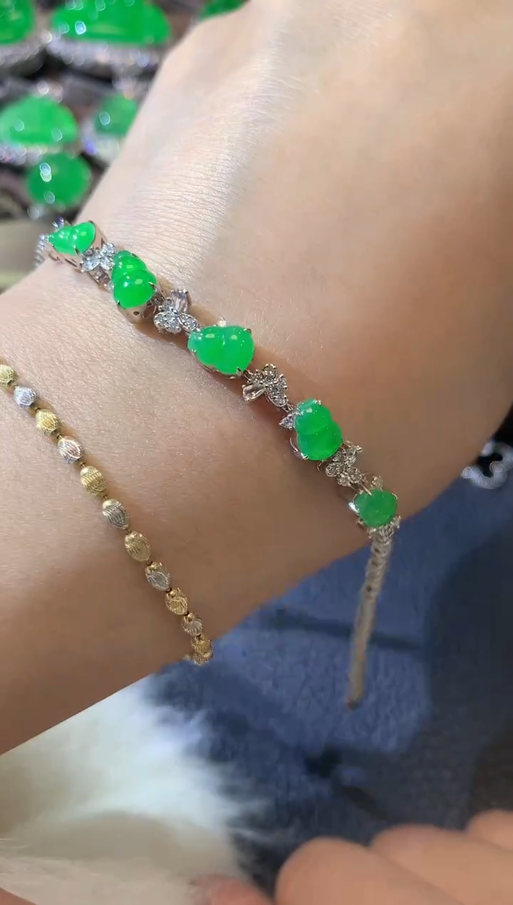 【闪购商品】翡翠手链18K金镶嵌D65翡翠