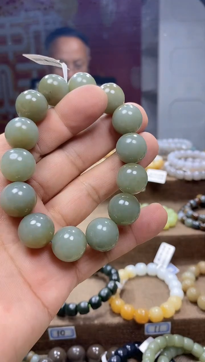 【闪购商品】和田玉手串未镶嵌,
