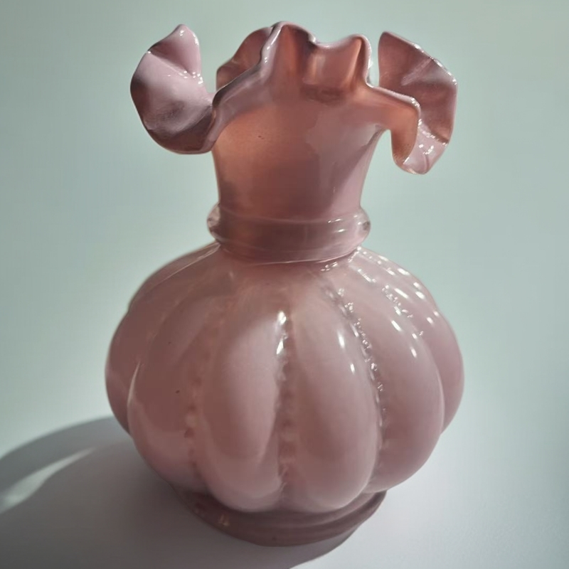 孤品粉色褶裙花瓶花器