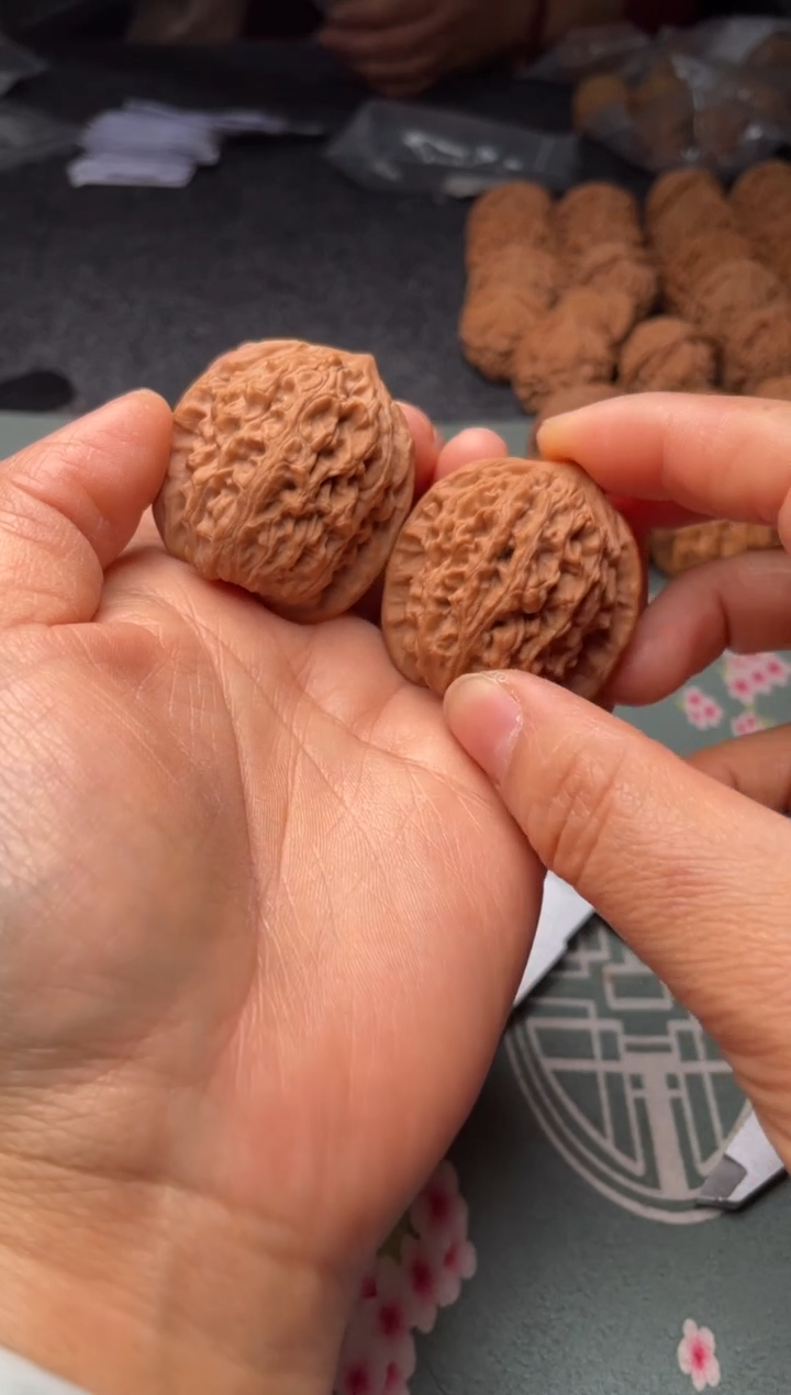 把件文玩核桃w142   龙脉    38尺