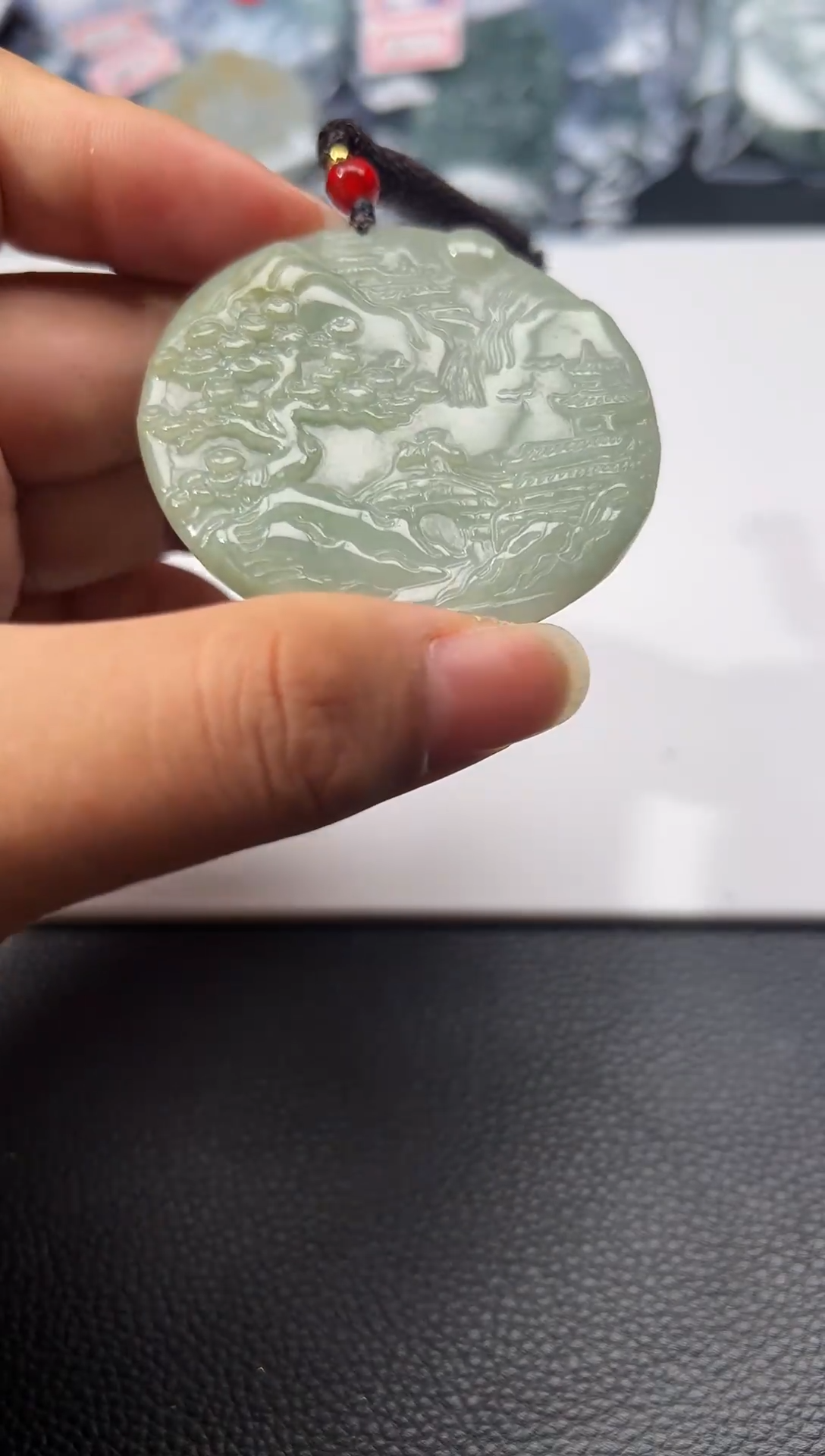 【闪购商品】翡翠颈饰未镶嵌吊坠