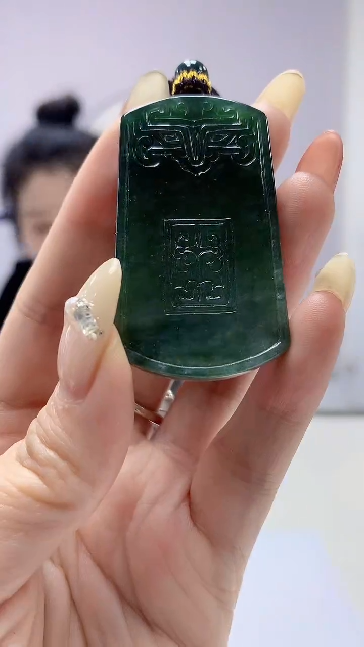 【闪购商品】定制翡翠未镶嵌4902DD-毛货挂件68