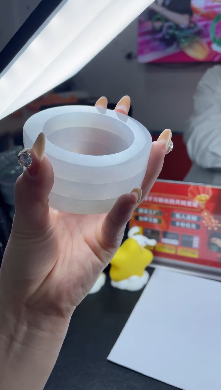 定制翡翠手镯未镶嵌DDJ0033684