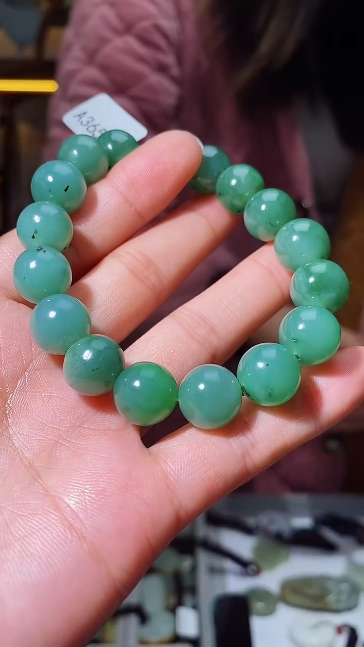 【闪购商品】和田玉手串未镶嵌卡12