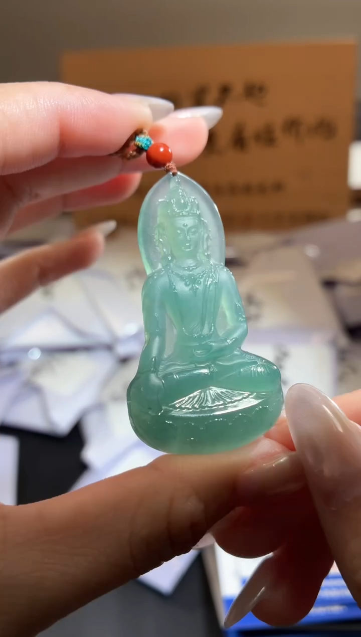 吊坠(不含链)未镶嵌翡翠观音