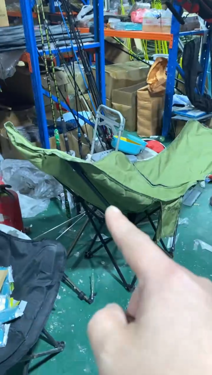 带推脱月亮椅子     