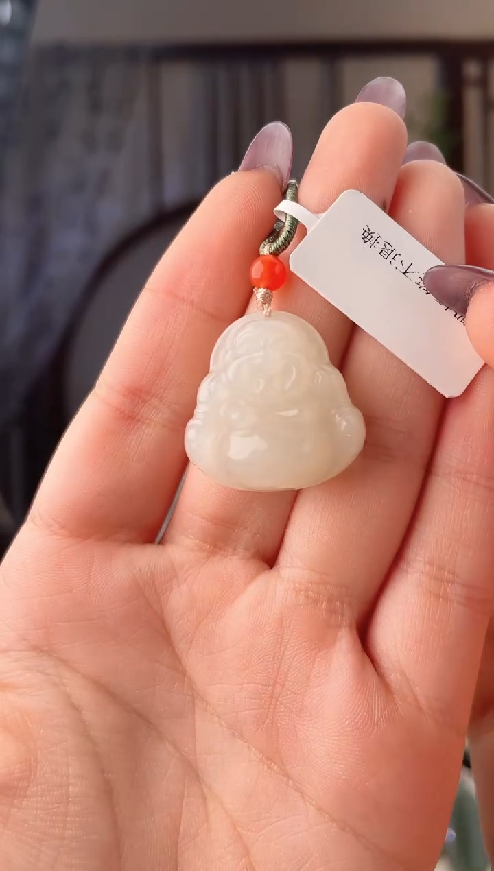颈饰未镶嵌和田玉佛公 无