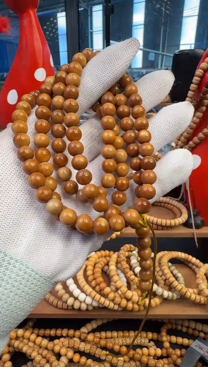 【闪购商品】菩提根/象牙果手串龙脊菩提圆珠长串卡8（微钥匙孔）