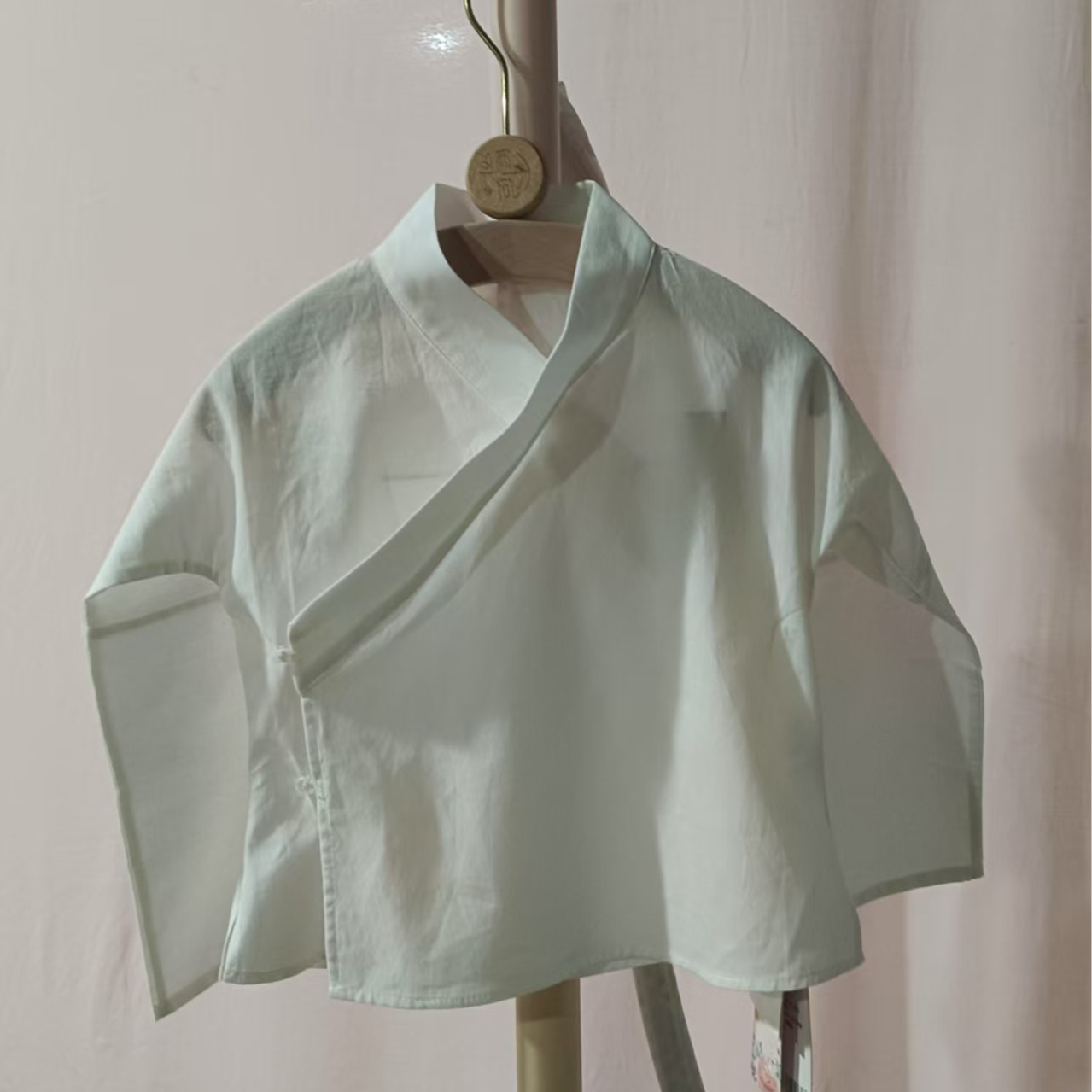 西子问女童交领内搭上衣