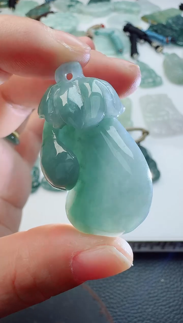 【闪购商品】翡翠颈饰未镶嵌111111111