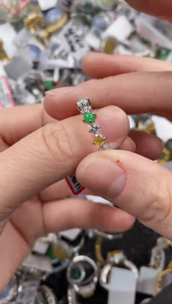 银S925镶嵌戒指翡翠333              7