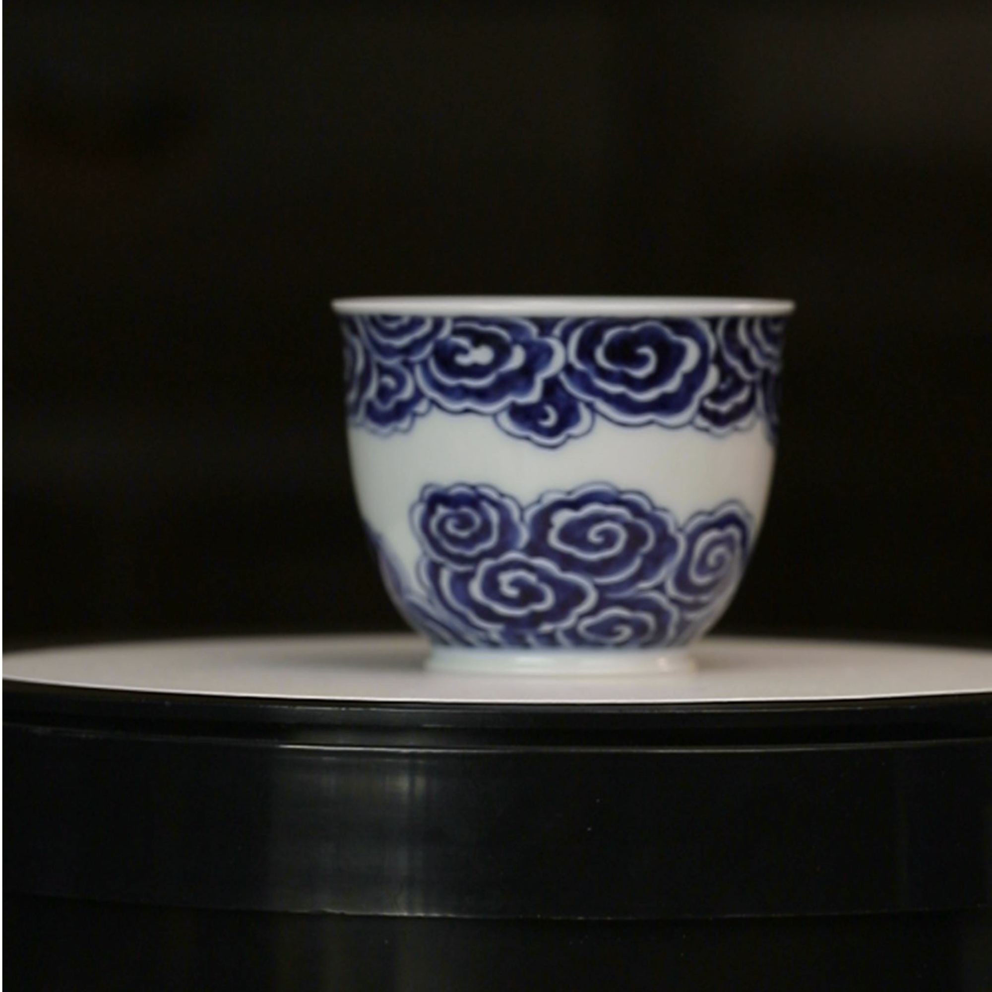 12.26a/m2c52/甫生雅集/青花祥云主人杯