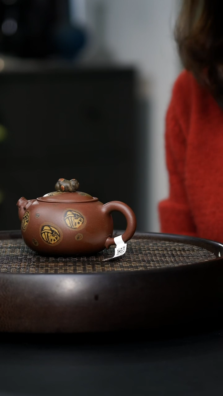 萧*祥ZYX-0019金猪纳福-紫泥绞泥-175cc