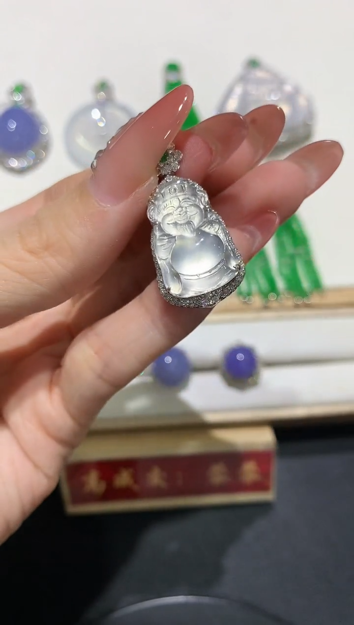 翡翠18K金镶嵌吊坠(不含链)团购3