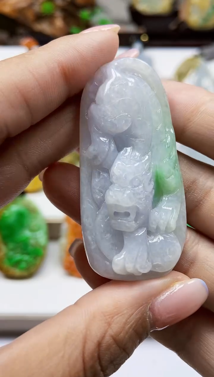 颈饰未镶嵌翡翠翡翠A货