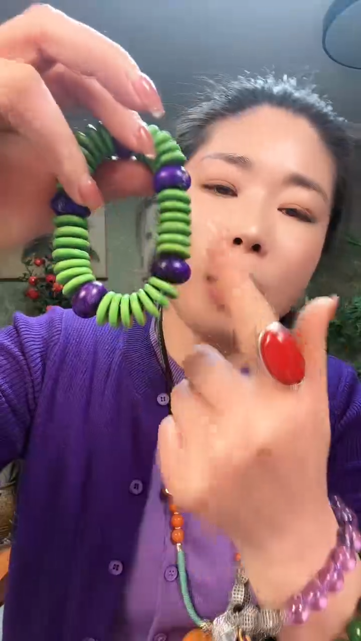 【闪购商品】树脂制品0000000T881