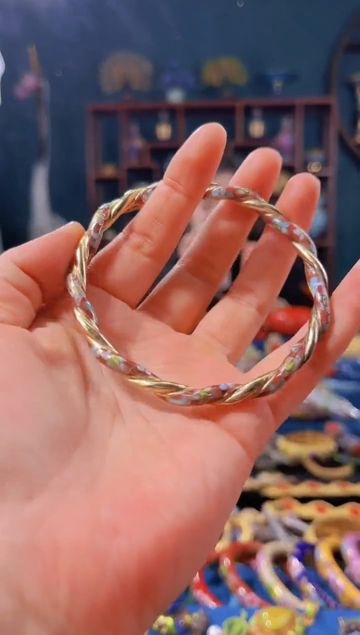 【闪购商品】非遗绝技 景泰蓝麻花镯 红