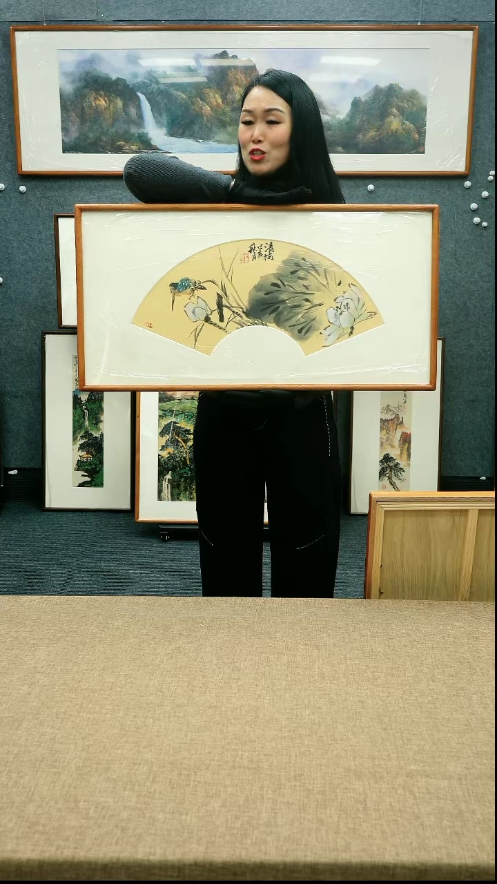 【闪购商品】国画放漏/本土画家40*80带框