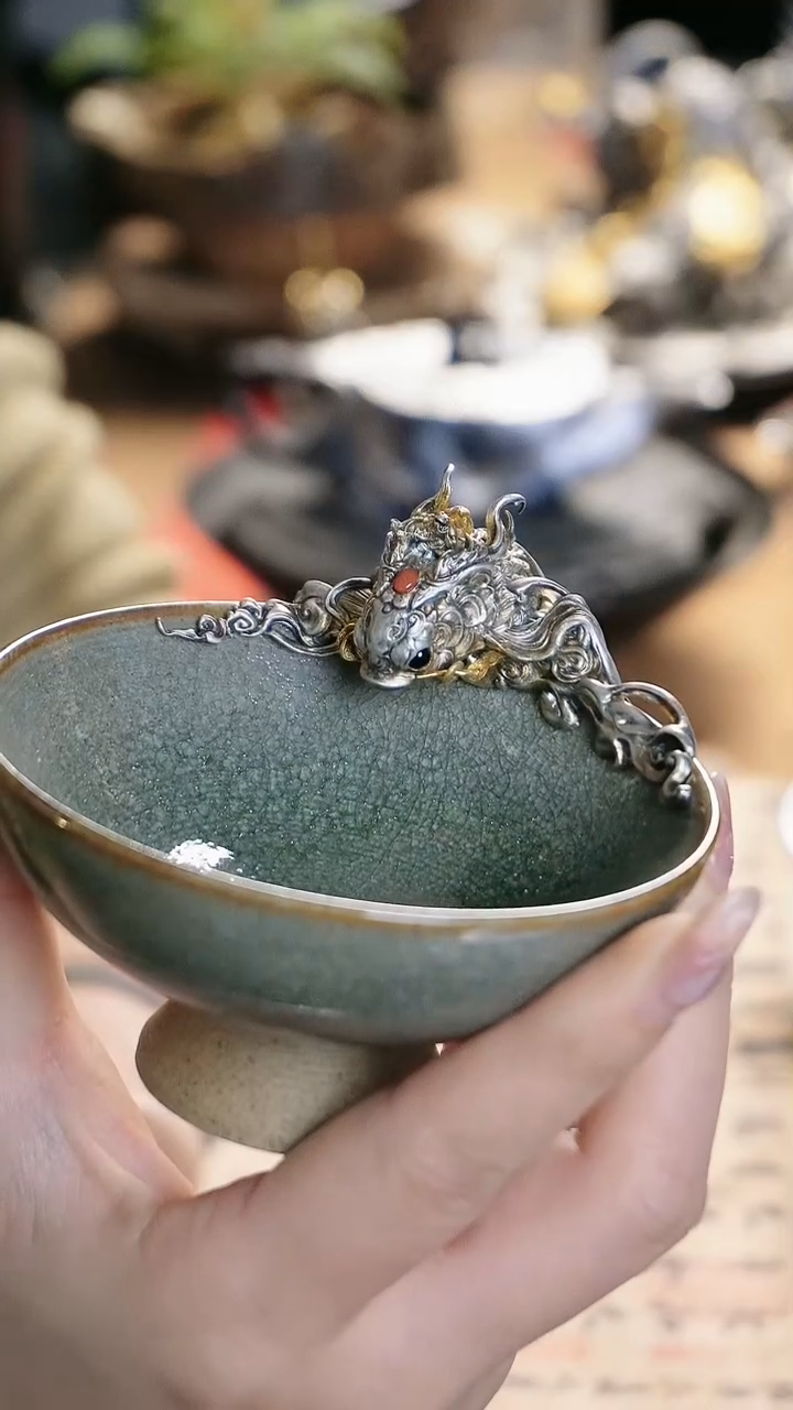 【闪购商品】金蟾戏锦鲤普洱杯